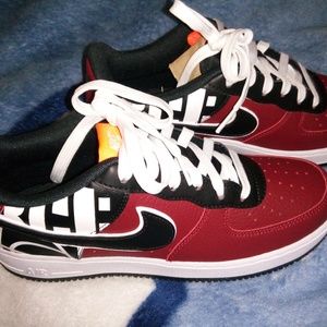 Nike Air Force 1 NEW youth 7 or womens 8 NWOB